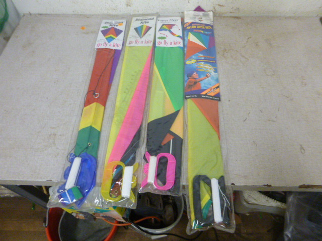 4 Kites