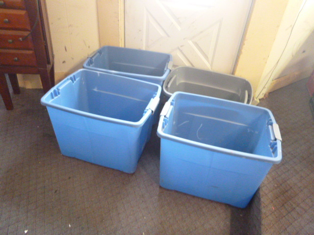4 Totes