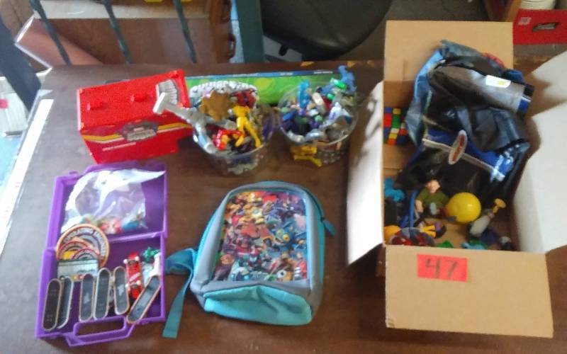 Super Hero Figures, Skylanders, Tech-Deck Finger Skate Boards