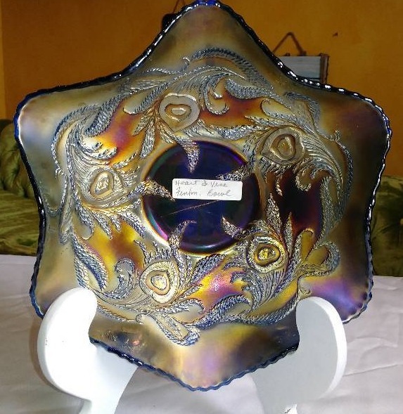 lot 144 image: Fenton, Heart and Vine, Small Bowl, Co. Blue