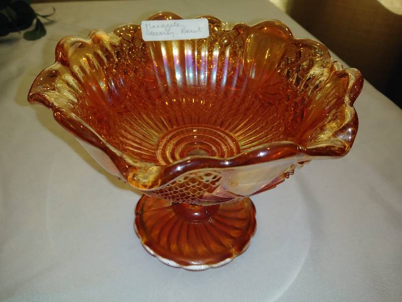 lot 147 image: Sowerby, Pineapple, Rays, Stemmed Sugar Dish