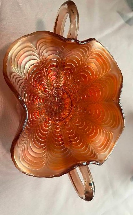 lot 161 image: Fenton Peacock Tail, Marigold, Bonbon