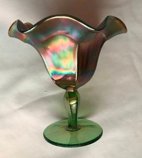 lot 164 image: Northwood, Colonial Ray, Alaskan Green glass and Marigold, compote