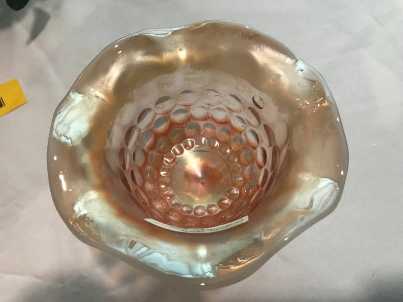 lot 172 image: Westmoreland, Pearly Dots, Peach Opalescent, Compote