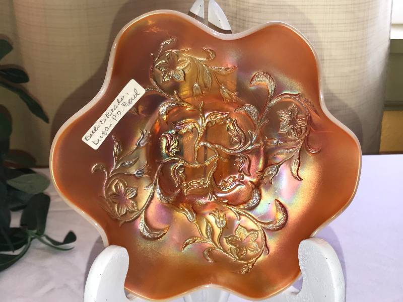 lot 214 image: Dugan bells and Beads Peach opalescent Bowl