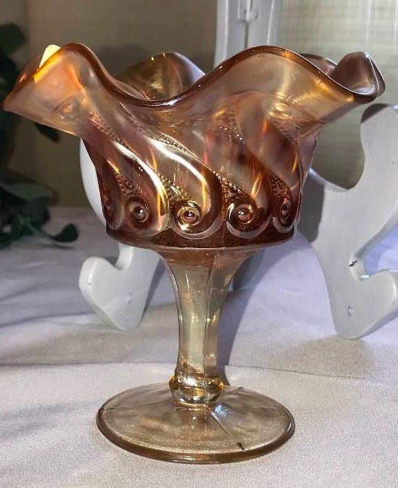 lot 215 image: Dugan seafoam marigold compote