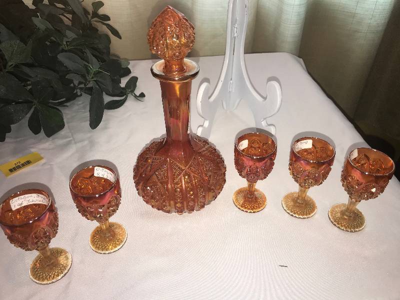 lot 272 image: Imperial octagon marigolddecanter and five glasses