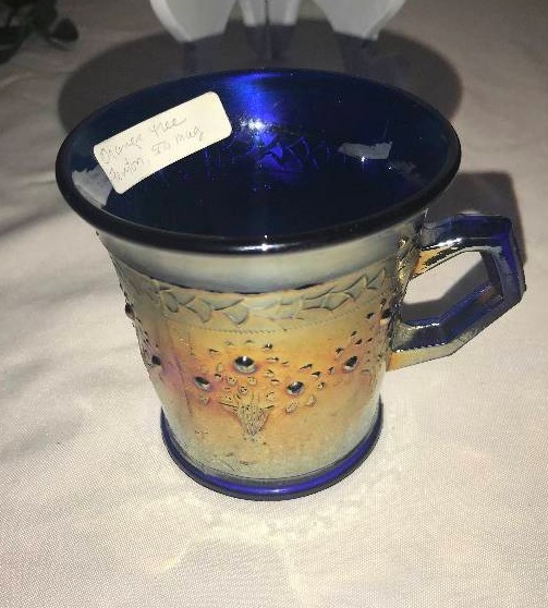 lot 287 image: Fenton orange tree 1911 blue mug