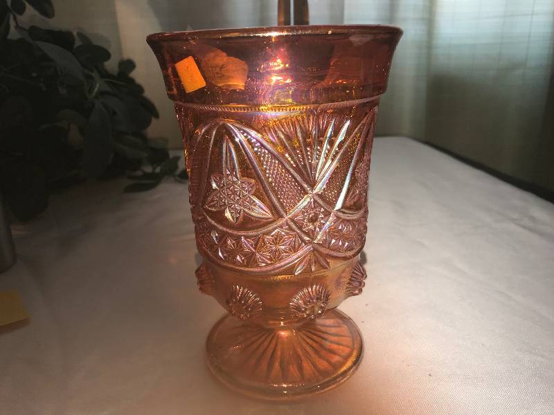 lot 292 image: Brockwitz Cathedral AKA Curved Star Marigold celery vase