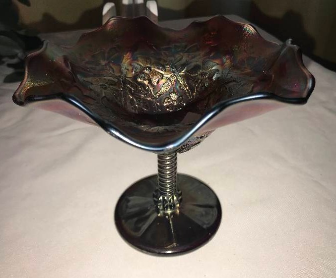 lot 301 image: Northwood blossom-time amethyst, compote