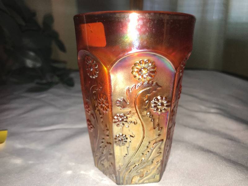 lot 315 image: Fenton, paneled dandelion, marigold, tumbler