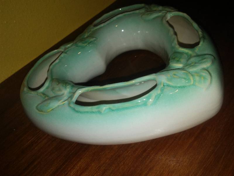 lot 384 image: Rosemead Heart Frog