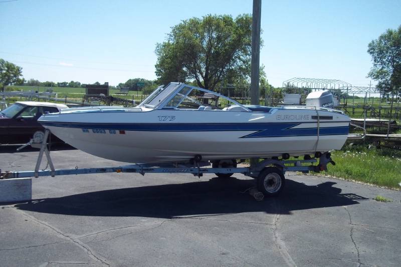1993 Euroline 16 Boat with trailer and 100 HP Mariner Motor
