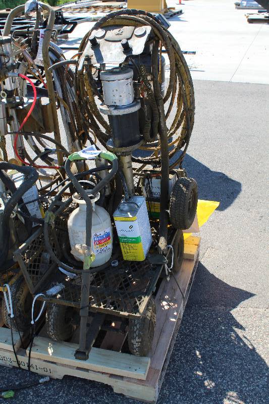 lot 132 image: Graco Paint Sprayer