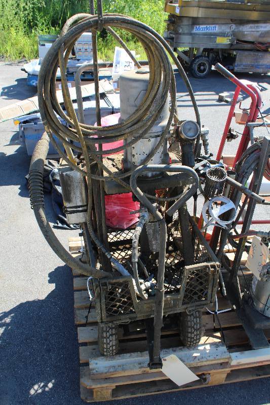 lot 134 image: Graco Paint Sprayer