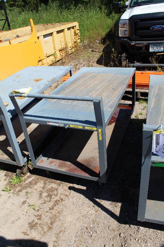 lot 162 image: Metal Cart