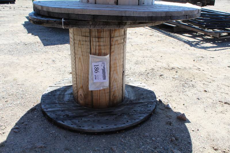 lot 186 image: Wood Wire Spool
