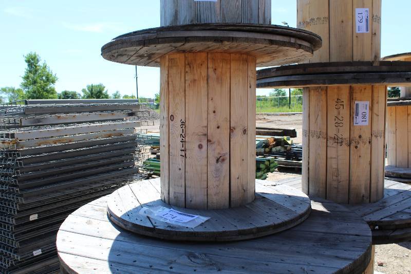 lot 174 image: Wood Wire Spool