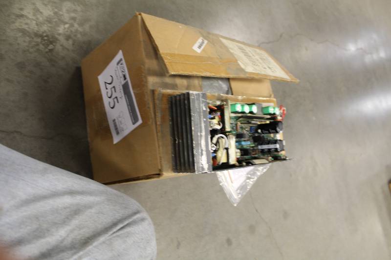 lot 255 image: Power Supply