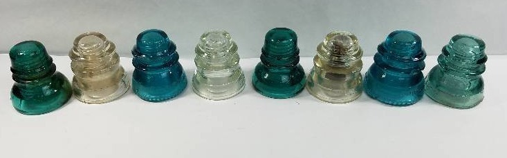 lot 23 image: Antique Glass Insulators Hemingray 42 & Brookfield lot of 8