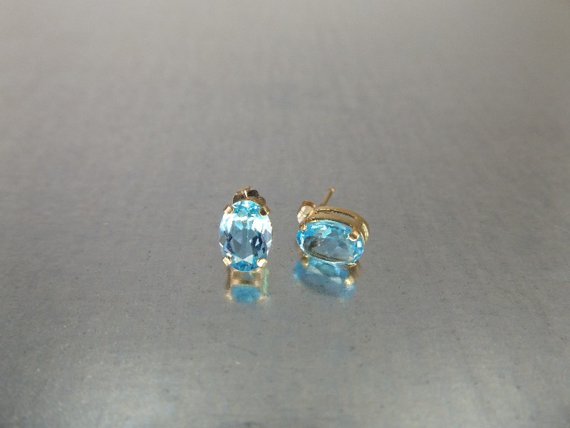 14K Yellow Gold Faceted Aqua Marine Earrings
