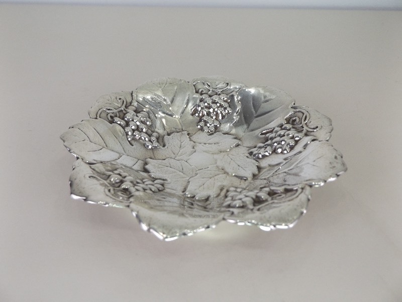 Sterling Silver Poole Grape Leaf Dish