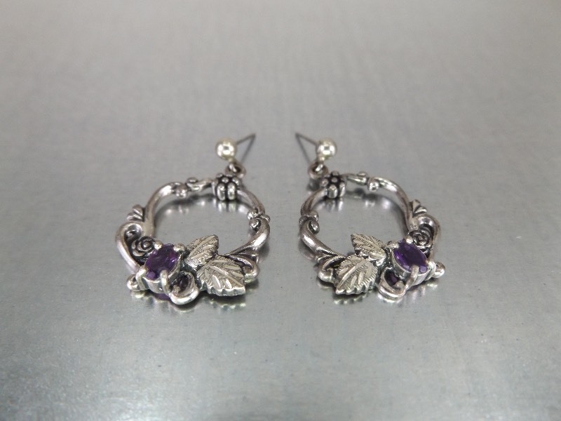 Sterling Silver Amethyst Flower Pierced Earrings