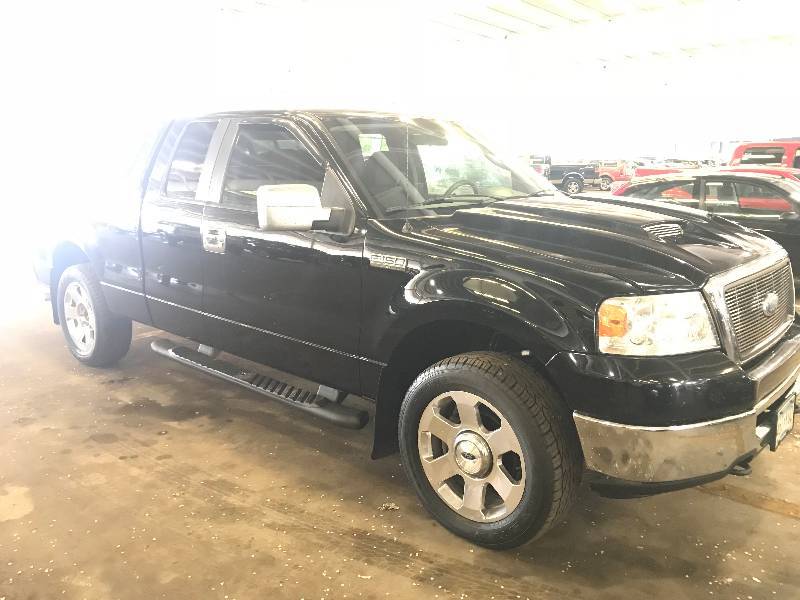 lot 4 image: 2008 Ford F-150 XLT 4x4