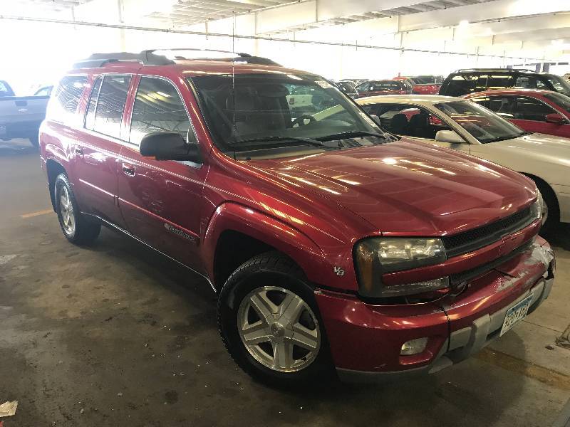 lot 9 image: 2003 Chevrolet Trailblazer EXT LT 4x4