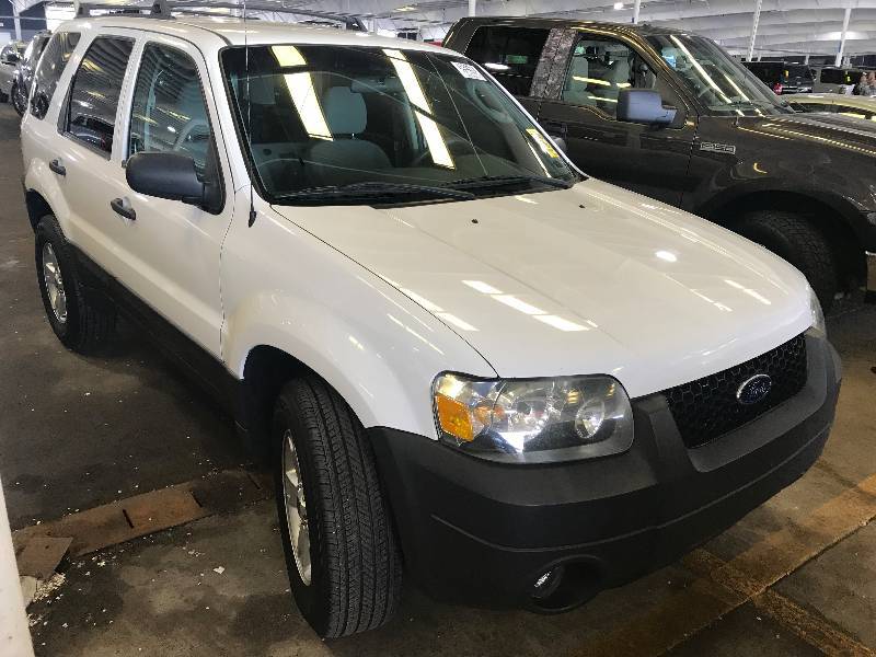 lot 16 image: 2006 Ford Escape XLT 4x4