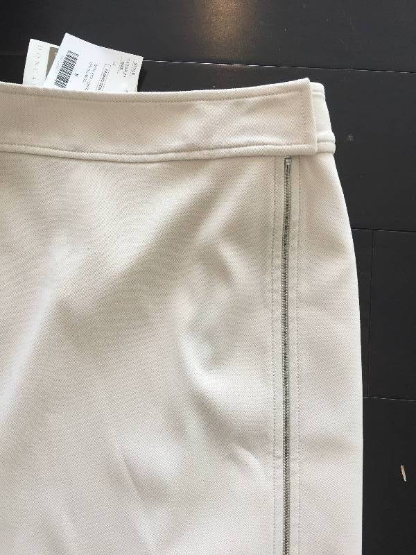 lot 469 image: NWT Doncaster Skirt Sz 14