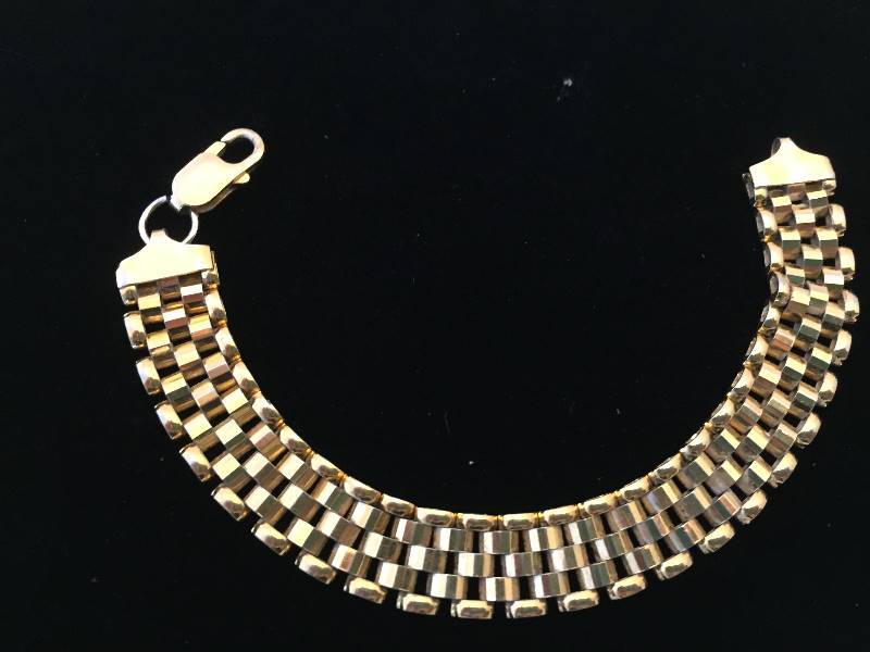 lot 425 image: Bracelet - Sterling Silver - Gold Overlay