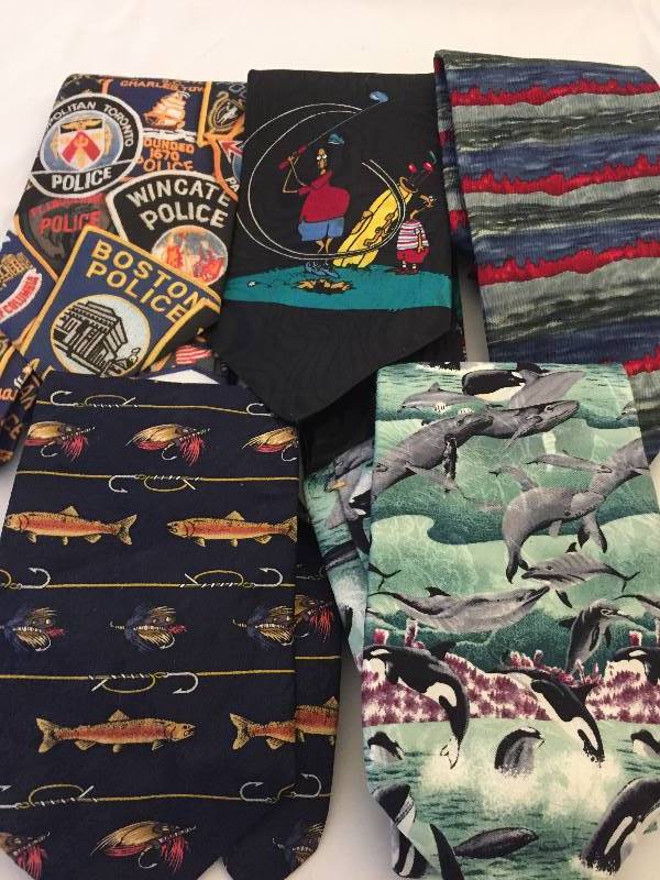 lot 489 image: Ties - Dolphin, Police, Golf, Fishing, More