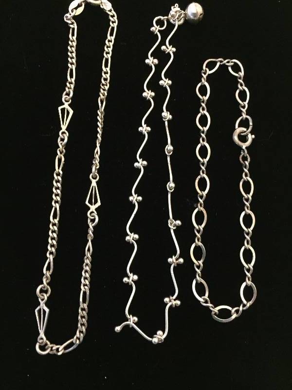 lot 432 image: Bracelets - Sterling Silver