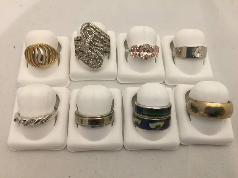 lot 476 image: Rings - Sterling Silver & More