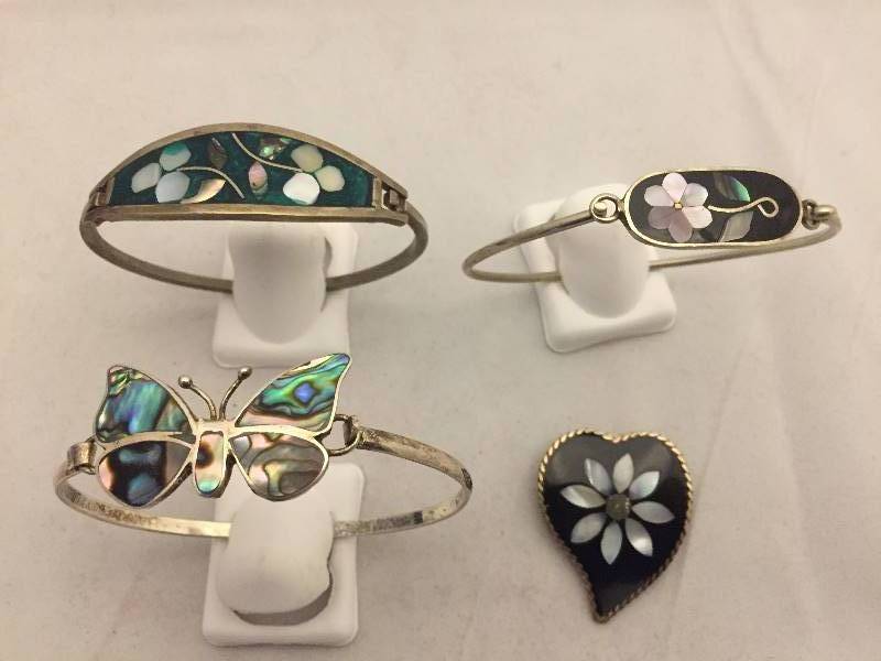 lot 550 image: Jewelry - Abolone