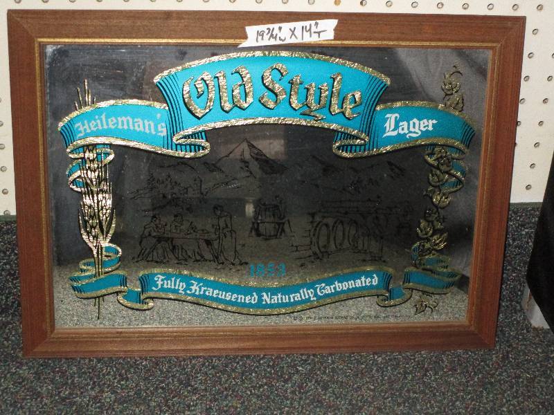 lot 1 image: Old Style Mirror