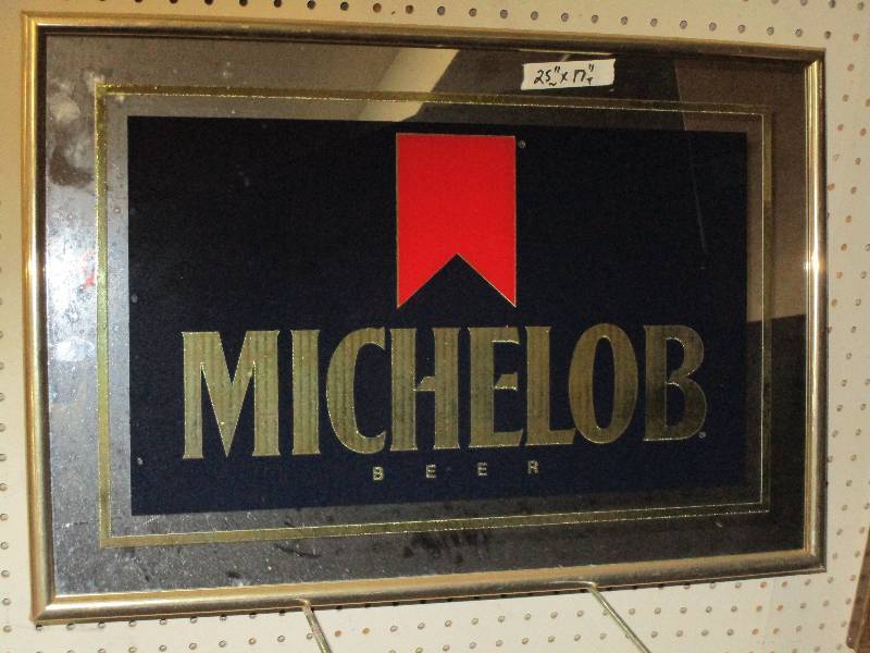 lot 19 image: Michelob Beer