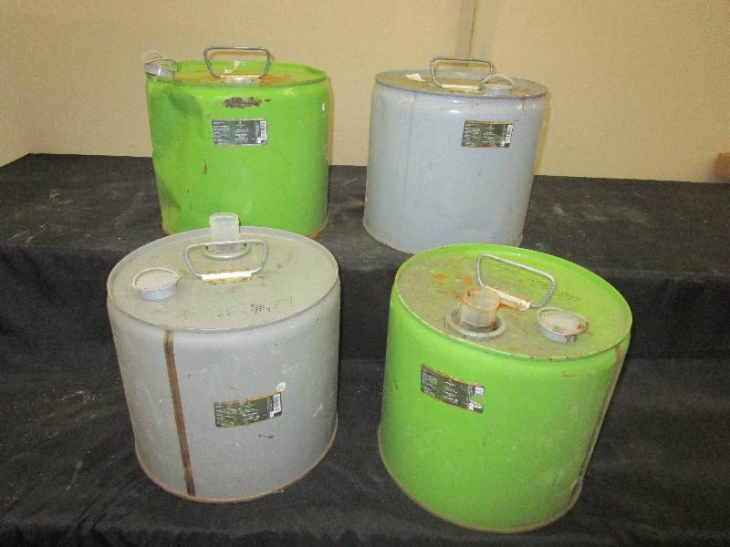 lot 145 image: Lavendar and Peppermint Essential Oil Cans