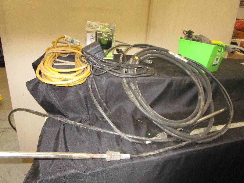 lot 164 image: Extension Chords, 94 Nissan 2.4 Liter, Tub, Timers and Various Items
