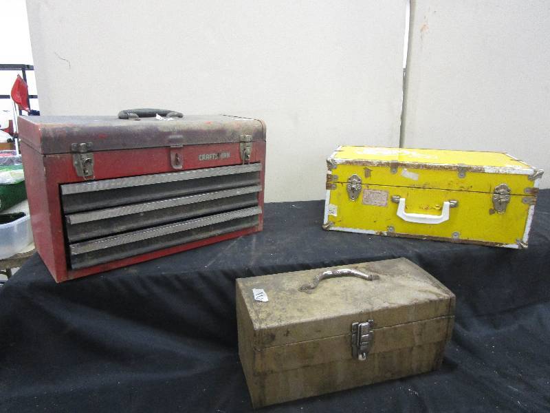 lot 167 image: 2 Tool Boxes and a case