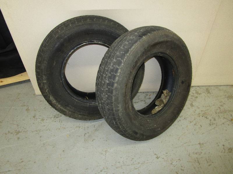 lot 216 image: Pair of 205 75 R14 Trailer King Tires 1 has some shoulder wear