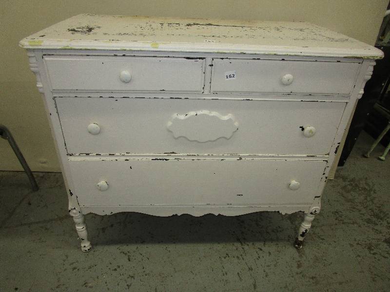 lot 223 image: 4 Old Drawer Dresser