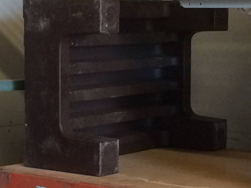 lot 62 image: 1500lb Capacity Plastic Dunnage Rack Platform