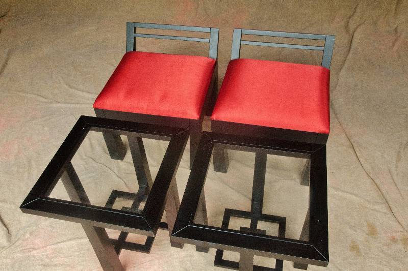 lot 6 image: Wow Beautiful & Uncommon 1980s 2 Asian Oriental Red Satin & Black Chairs & Side Black & Glass Square End Tables - Perfect For Sipping Sake & Eating Sushi