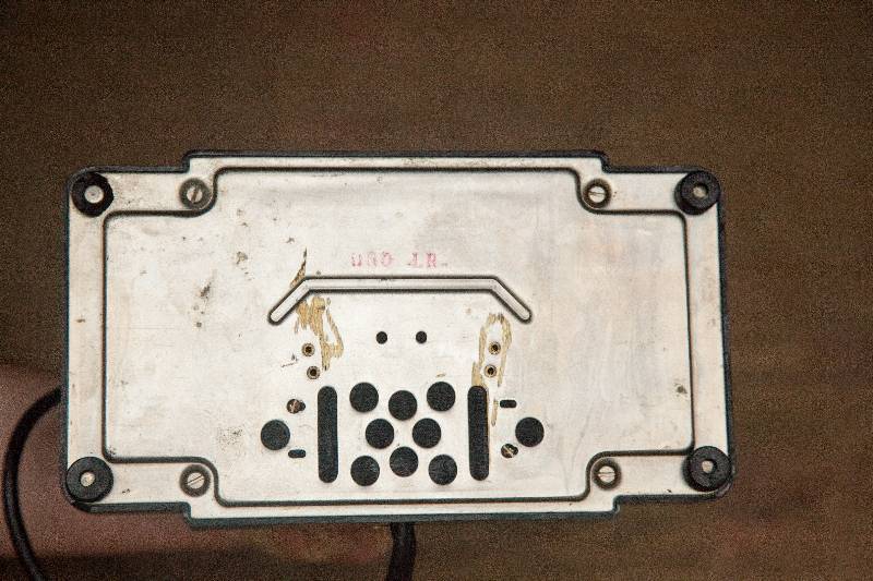 lot 49 image: Antique Telephone - No Idea If It Works...Take A look At That Plug In 