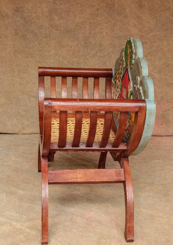 lot 31 image: Vintage Folk Art Piece Noahs Ark Carved & Painted Childs X Form Cane Seat Chair - Excellent Condition Currently Being Sold On Chairish For $600