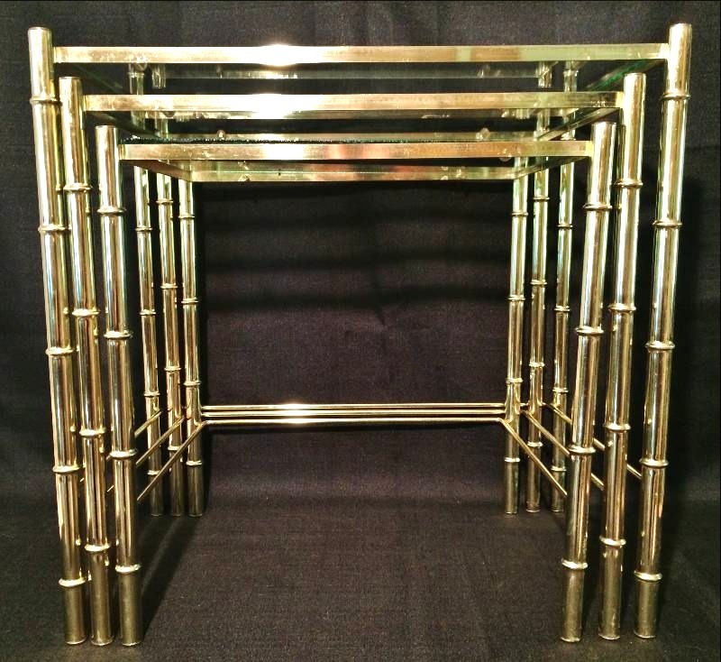 lot 20 image: Chinese Asian Faux bamboo 3 Nesting Stacking End Tables&nbspGold&nbspBrassy&nbspMetal Hollywood Regency Mid-century Modern Chinoiserie - Little Signs Of Wear For Age - Bottom Glass Piece Has A Dime Size Flaw On Underside