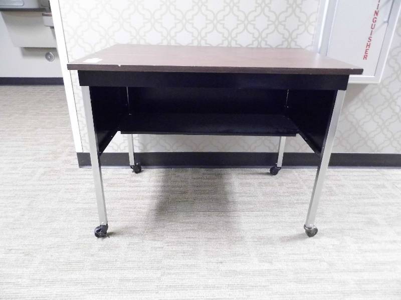 Rolling Table