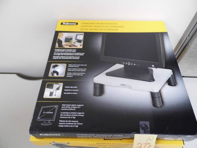 Lot of 6 New Monitor Risers